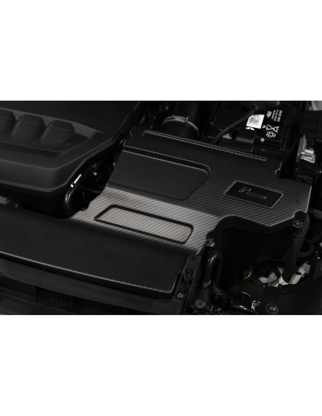 R600 Intake Cover in Glossy Matte RacingLine Golf 7 GTI SEAT Leon 3 Cupra  AND AUDI S3 8V TT TTS 8S 1.8 2.0 TSI EA888 Gen3