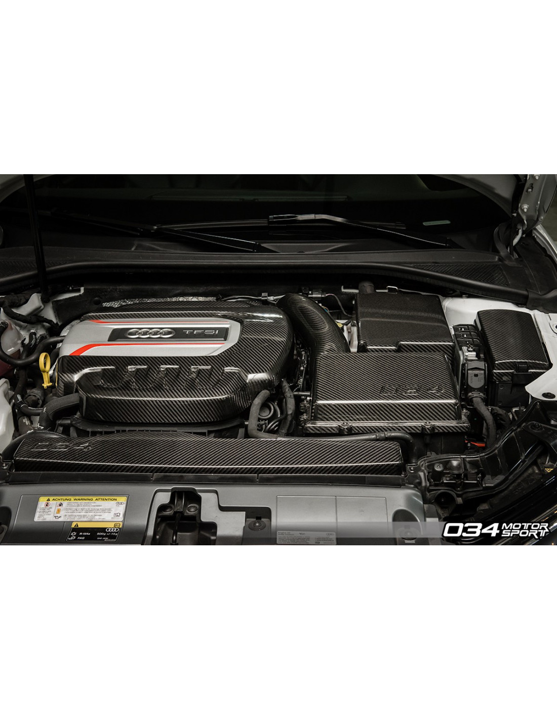 Cache moteur en Carbone APR pour Golf 8 / S3 8Y / Cupra 4